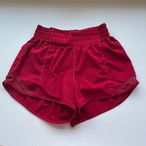 Lululemon Red Hotty Hot Hise-Rise Shorts 2.5" Size 2